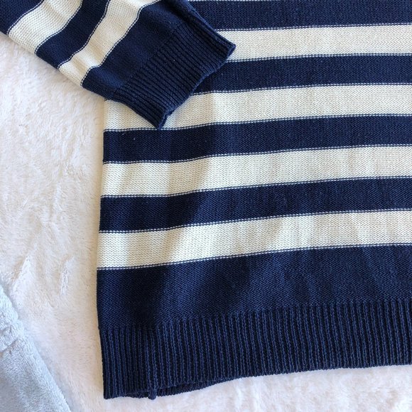 π3 for $15π Cute Knitted Striped Sweater - Picture 4 of 11